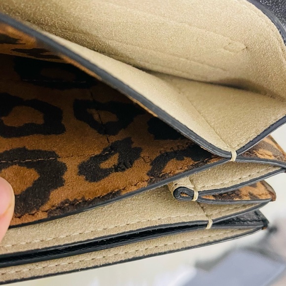 GIVENCHY
Calfskin Suede Leopard Print Small GV3 Shoulder Bag Black Chestnut - Picture 7 of 10